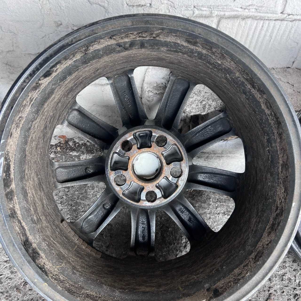 18x7,5j ET32 5х120 DIA 60.1 Диски Toyota/Lexus LS460 Оригінал