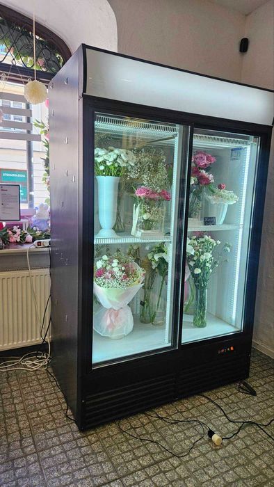 Witryna chłodnicza do kwiatów lub produktów spożywczych – Sprzedam