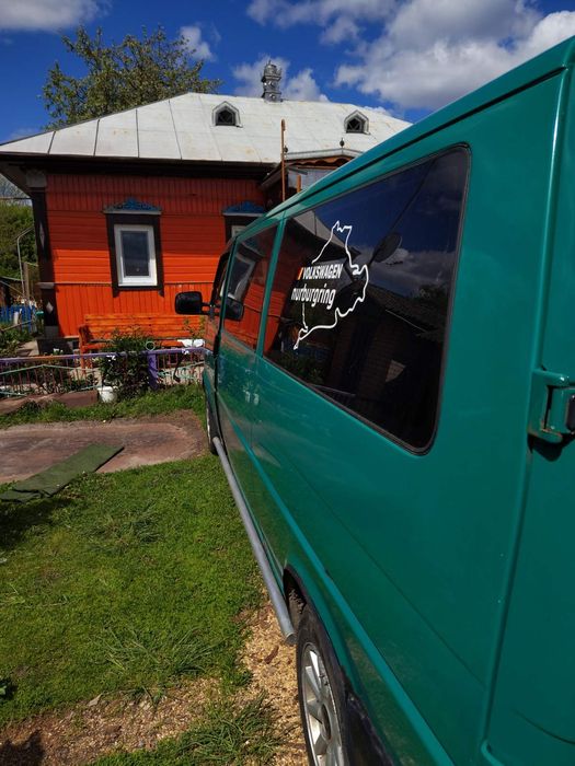 Бус Volkswagen T 4 довга база