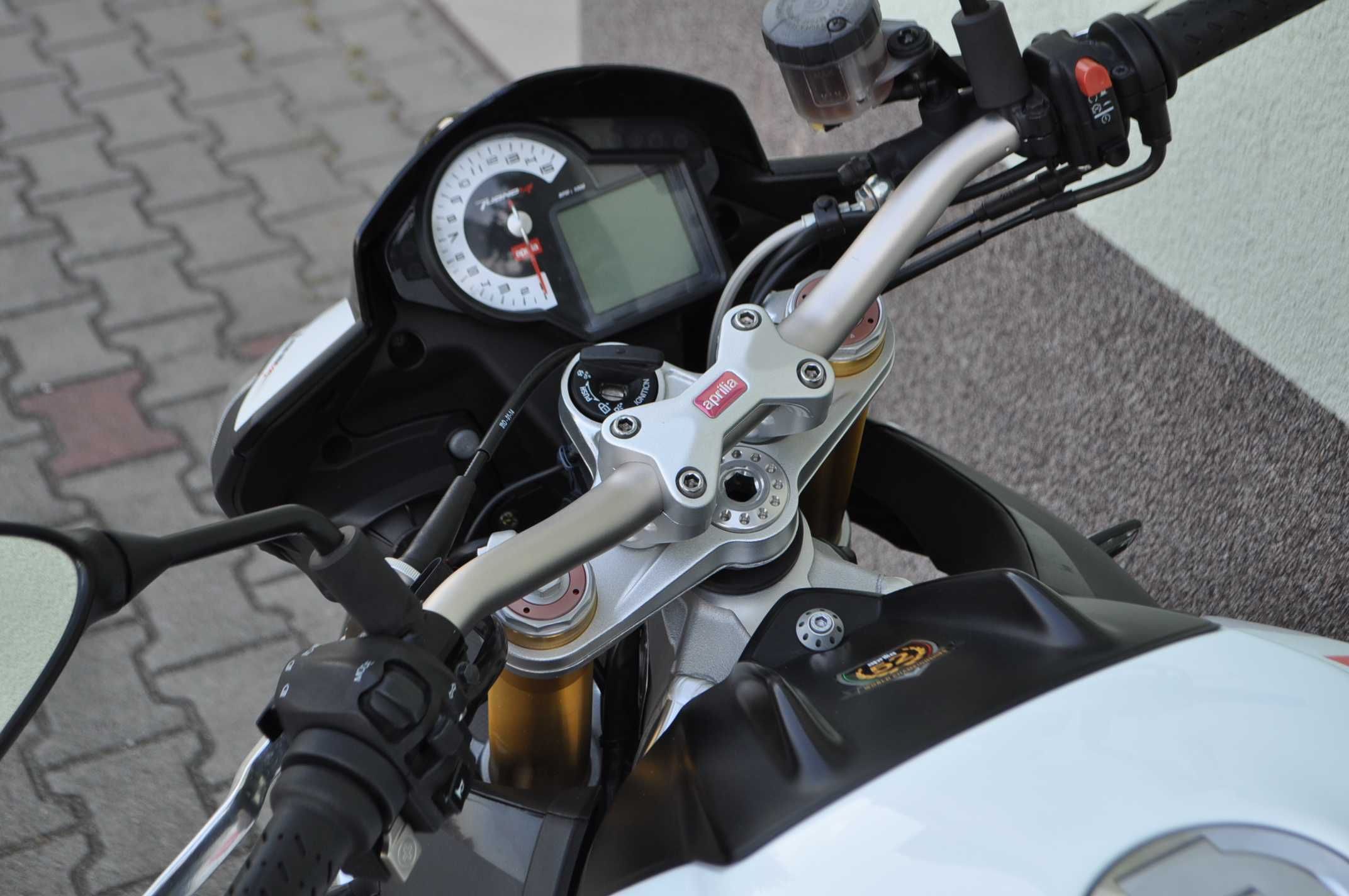 APRILIA TUONO 1000 APRC ABS r.2014 rsv 1100 cb streetfighter RATY