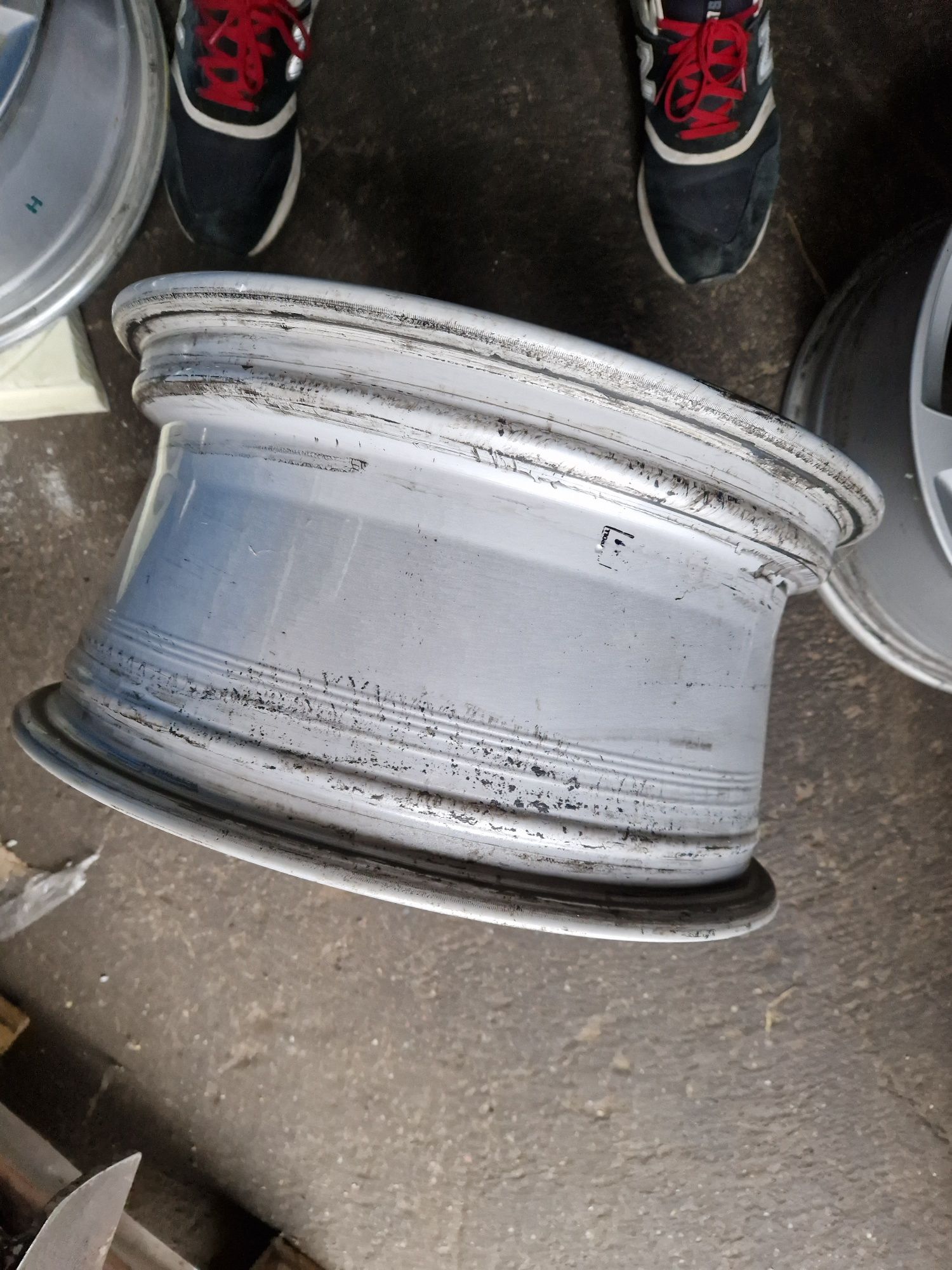 Oryginalne Felgi Audi A4 A6 16cali 5x112 66,6 et45 8K0