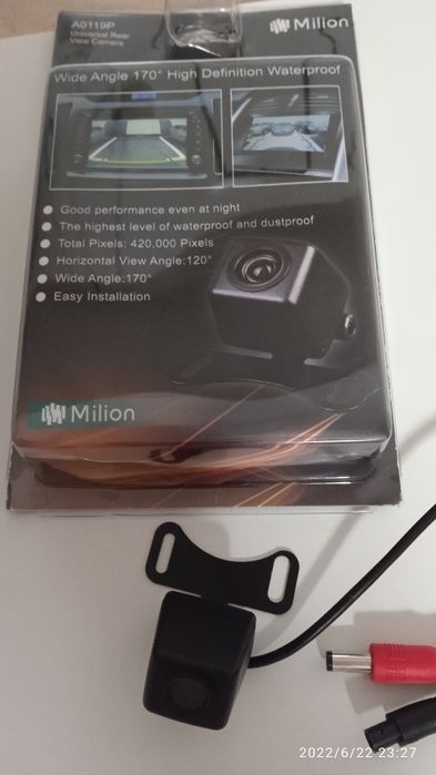 Câmera traseira para automóvel