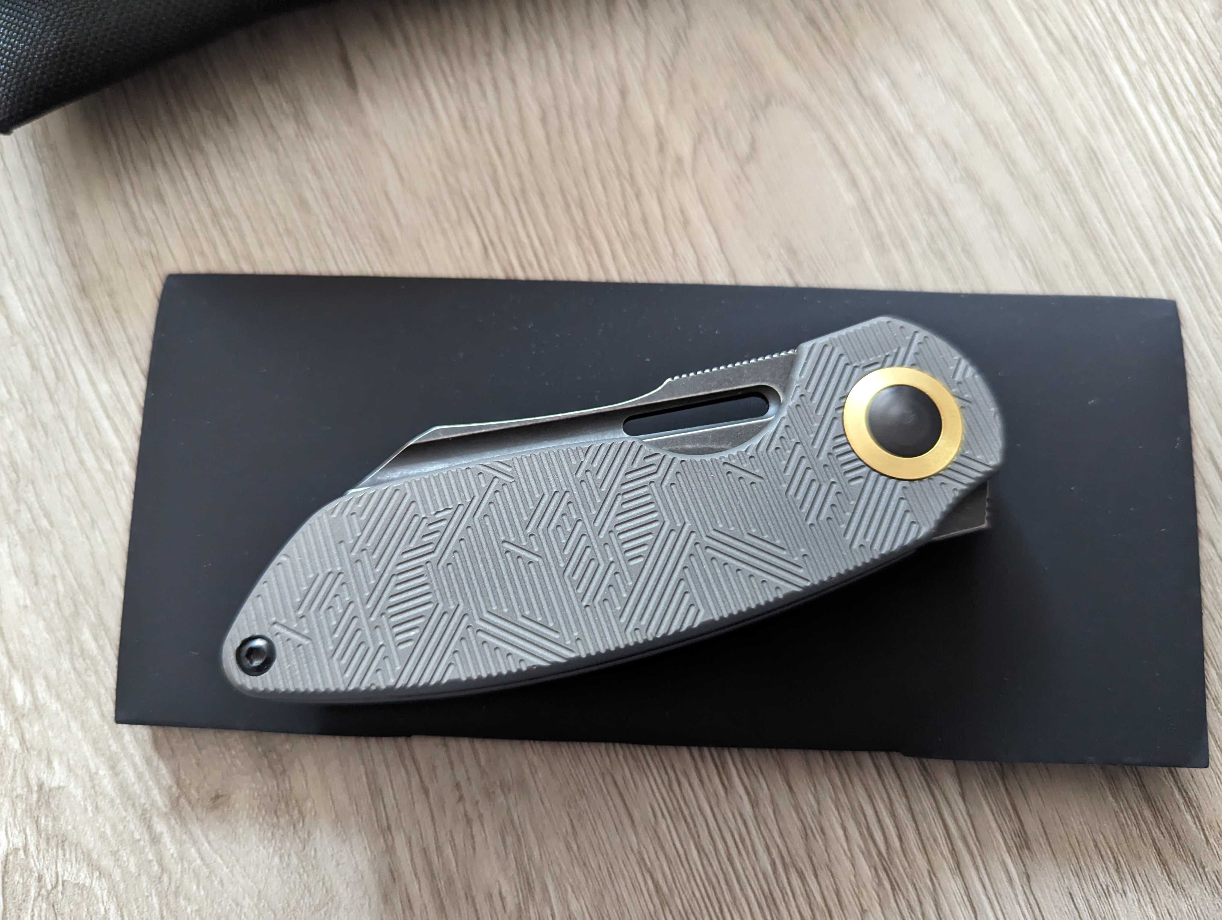 Складний ніж Kizer October Titanium Black CPM 20CV сталь Оригінал