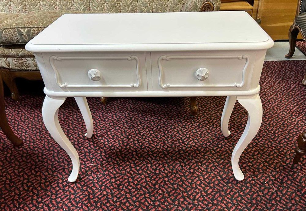 Konsolka biała w stylu ludwikowskim