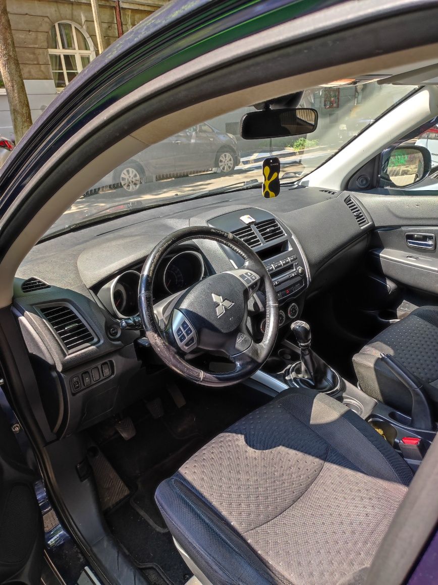 Mitsubishi asx 1.8