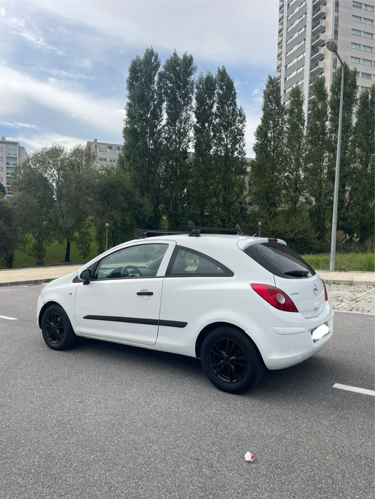 Opel corsa D 1.3 cdti 2007
