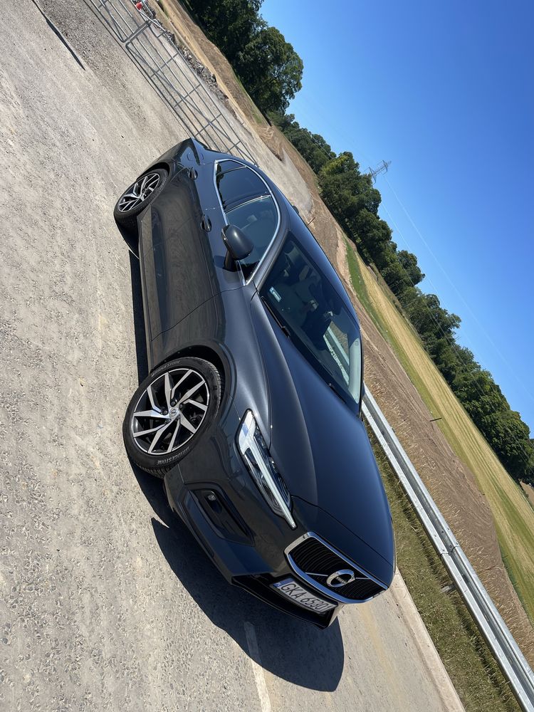 Volvo s60 T4 Bezwypadkowy/Momentum Pro/Savile Grey