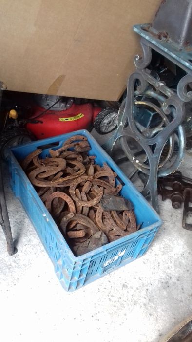 Zabytkowe podkowy-szczęście