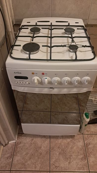 Kuchenka Amika gazowo-elektryczna, używana