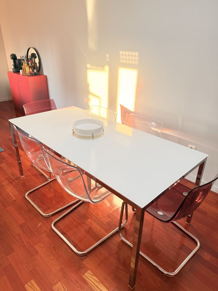 Mesa de jantar 6 cadeiras
