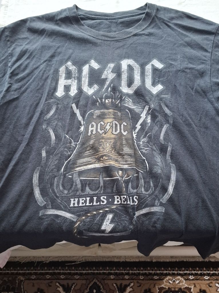 Футболка AC&DC..