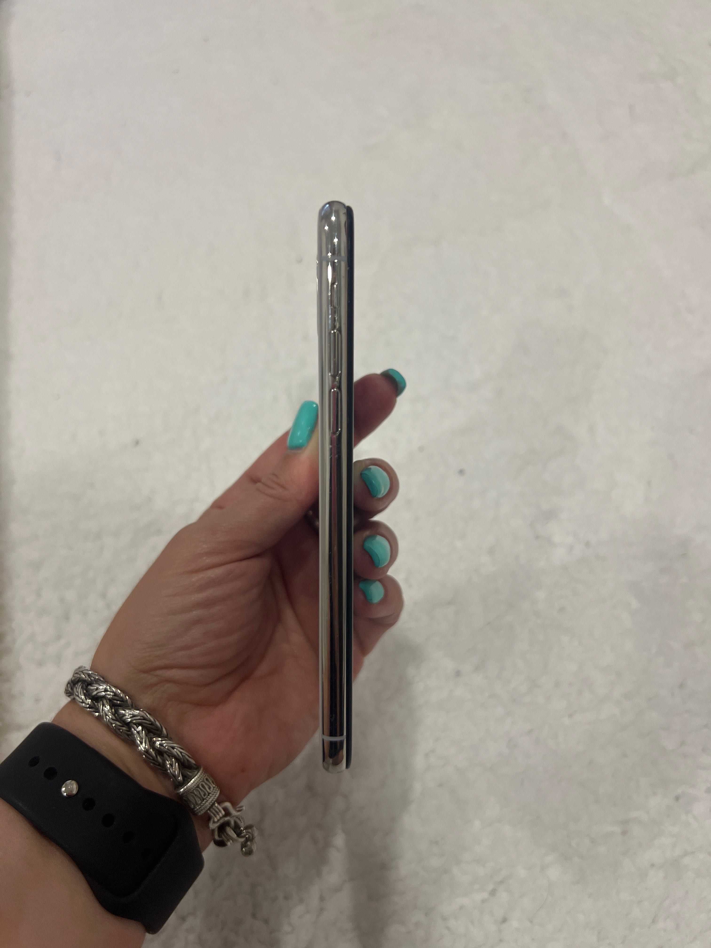 Vendo IPhone X 256gb.