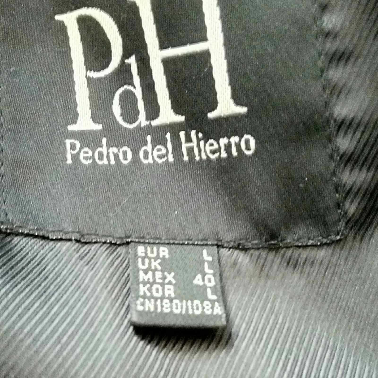 Новое пальто Pedro del Hierro