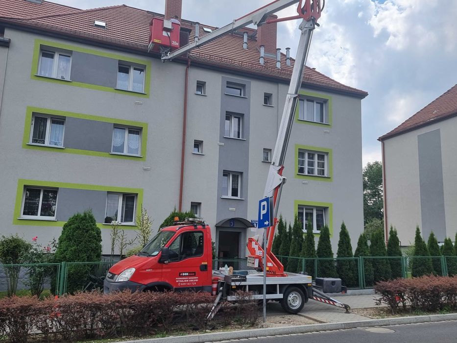 Podnośnik Koszowy , Zwyżka 20 m . Usługi - Wynajem