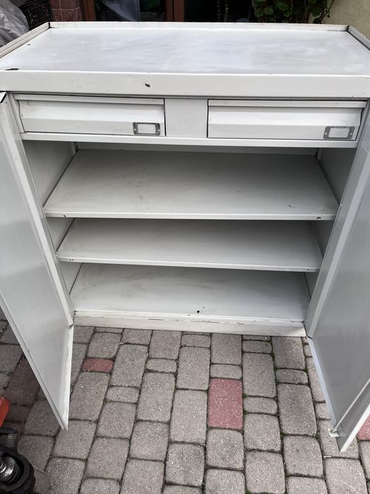 Metalowa szafka warsztatowa / magazynowa z szufladami