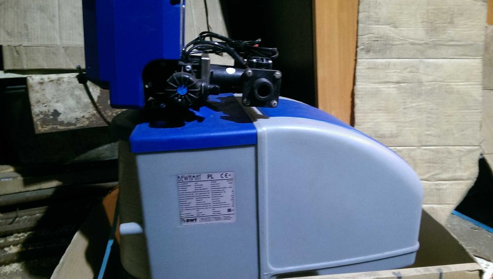 Фільтр пом'якшувач води BWT bewomat 25 Z-PL