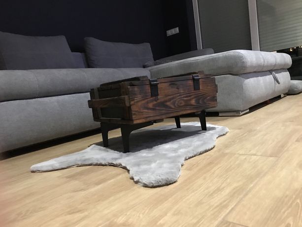 Skrzynia drewniana / stolik loftowy