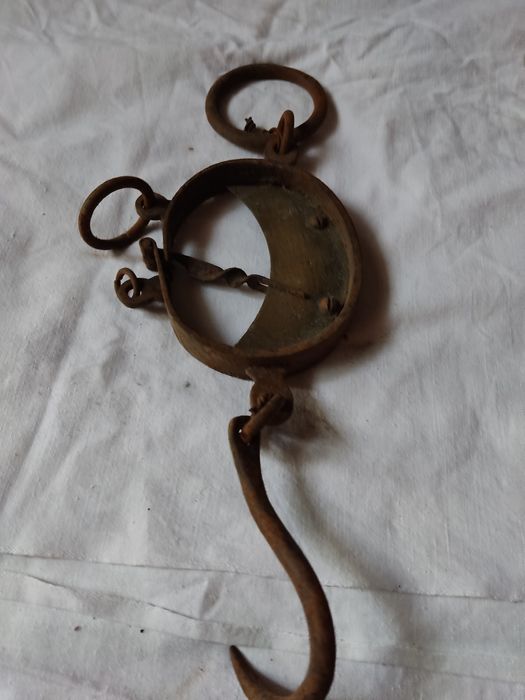 Waga mosiężna stara