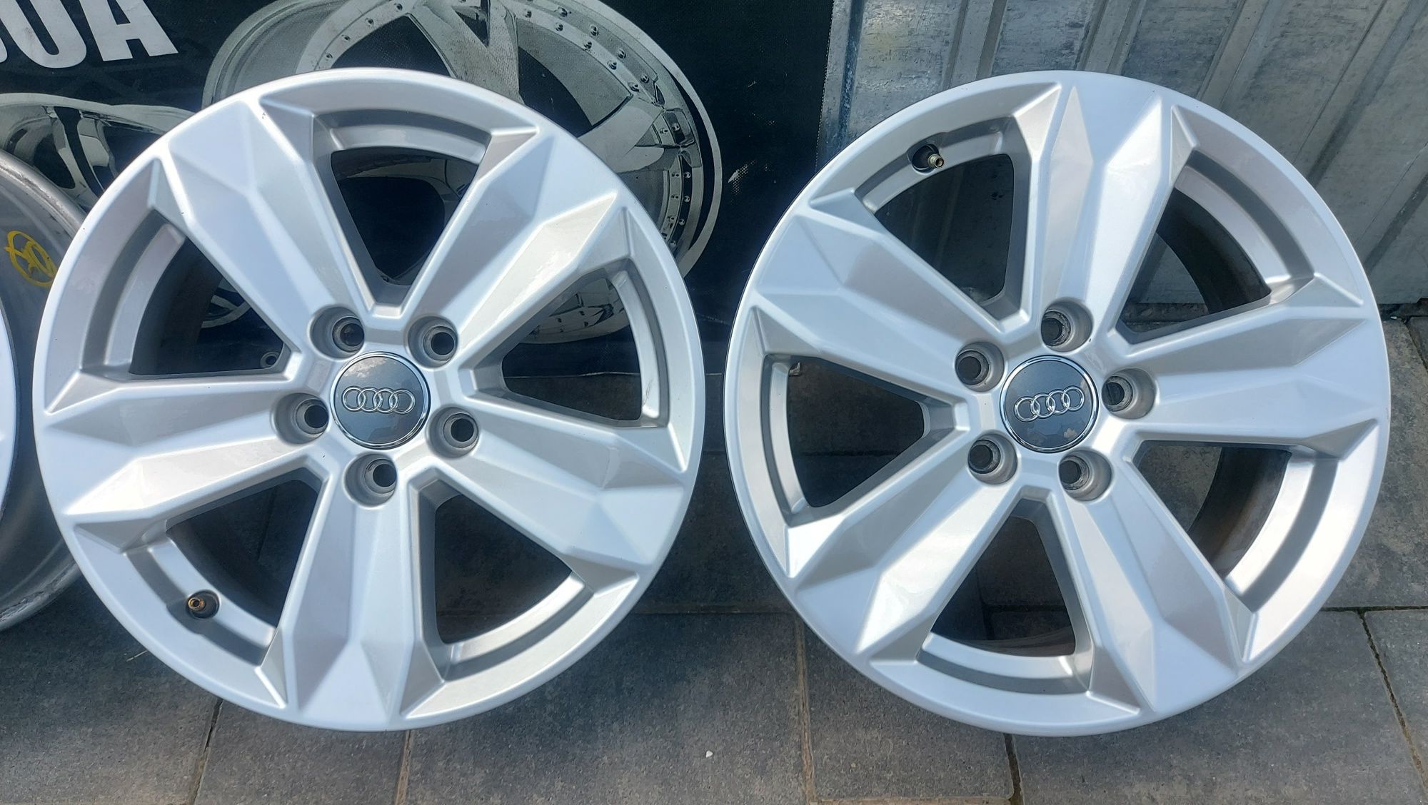 Alufelgi 15" 5x100 Audi A1 OEM Stan Idealny