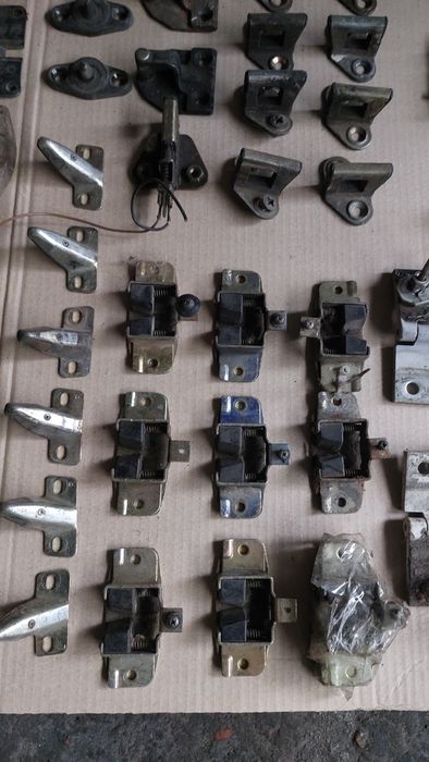 т4 ручка.Зовнішня ручка дверьки-Volkswagen Transporter 4.Дверна ручка