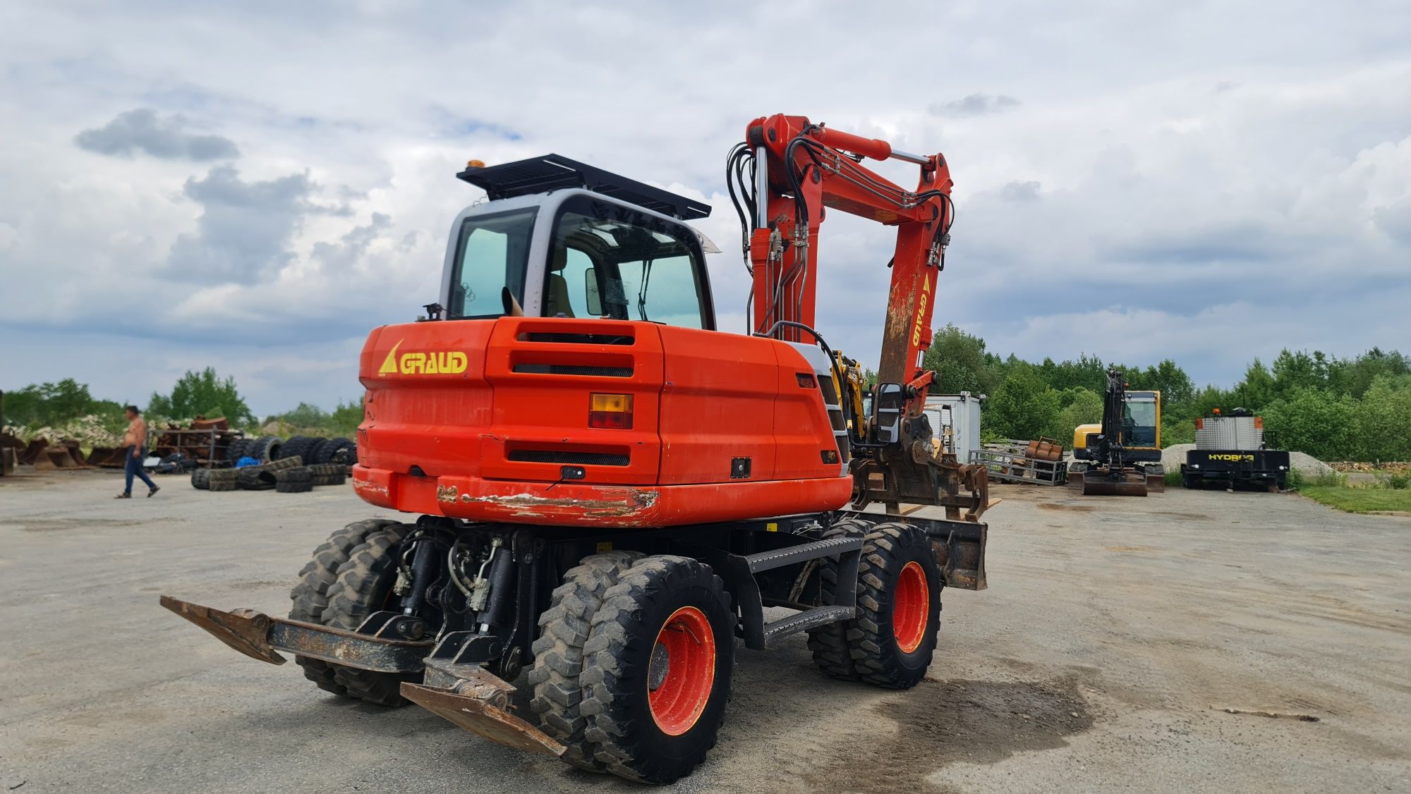 Koparka kołowa NEW HOLLAND MH 3.6 z 2011r. Bogaty Osprzęt Sprowadzona