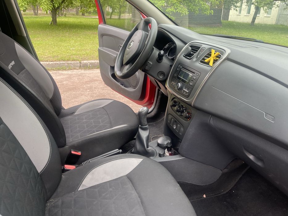 Renault Sandero StepWay 1.5 дизель 2014