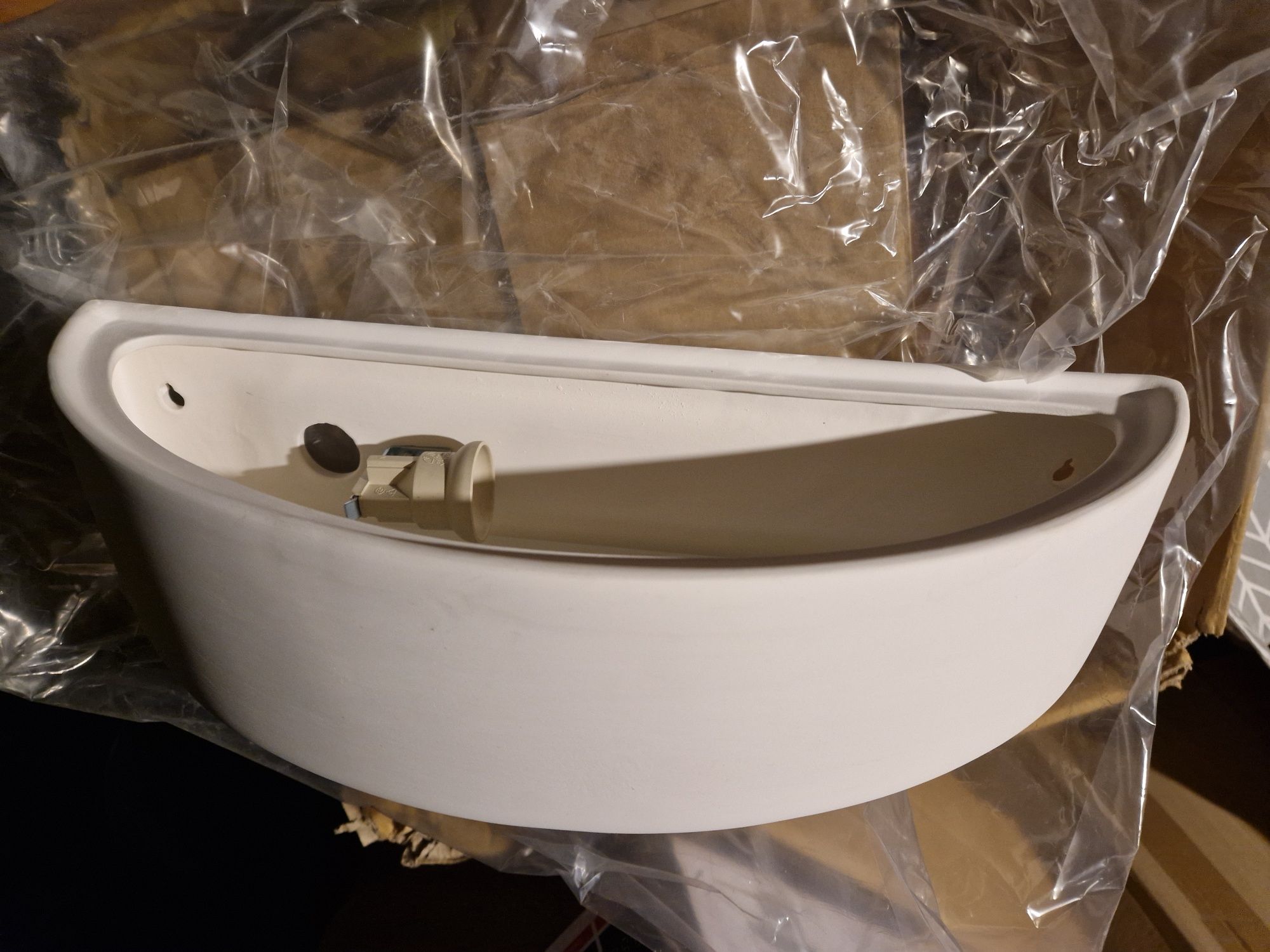 Lampa ścienna gipsowa
