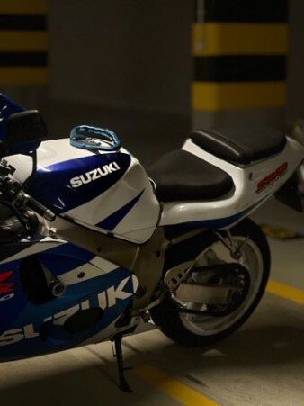 Sprzedam Suzuki GSX-R 600 SRAD