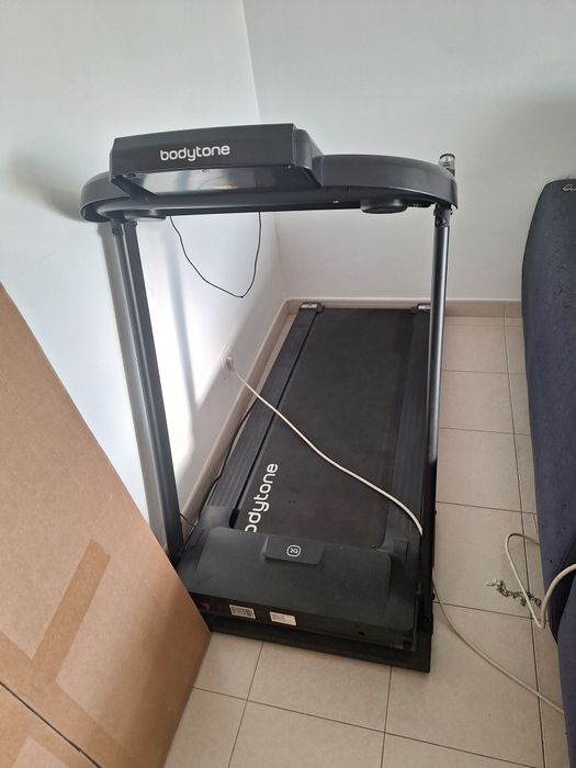 Vendo uma esteira