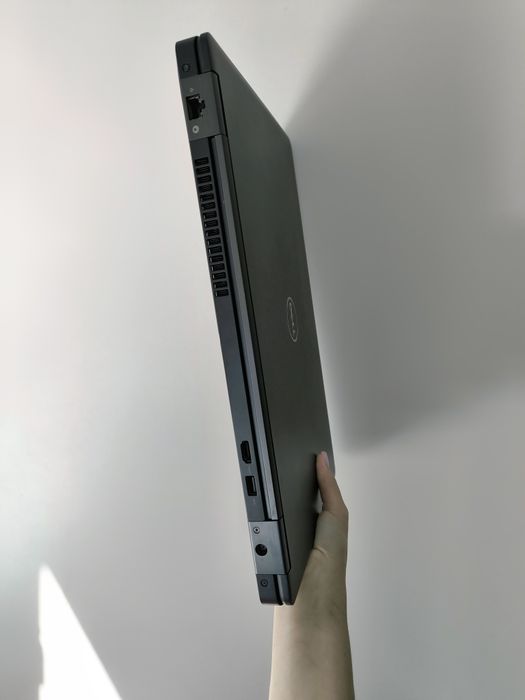 Dell Latitude 5590 б/в, Core i5-8350U, 15.6 FHD, ssd 256 Gb, RAM 16 Gb