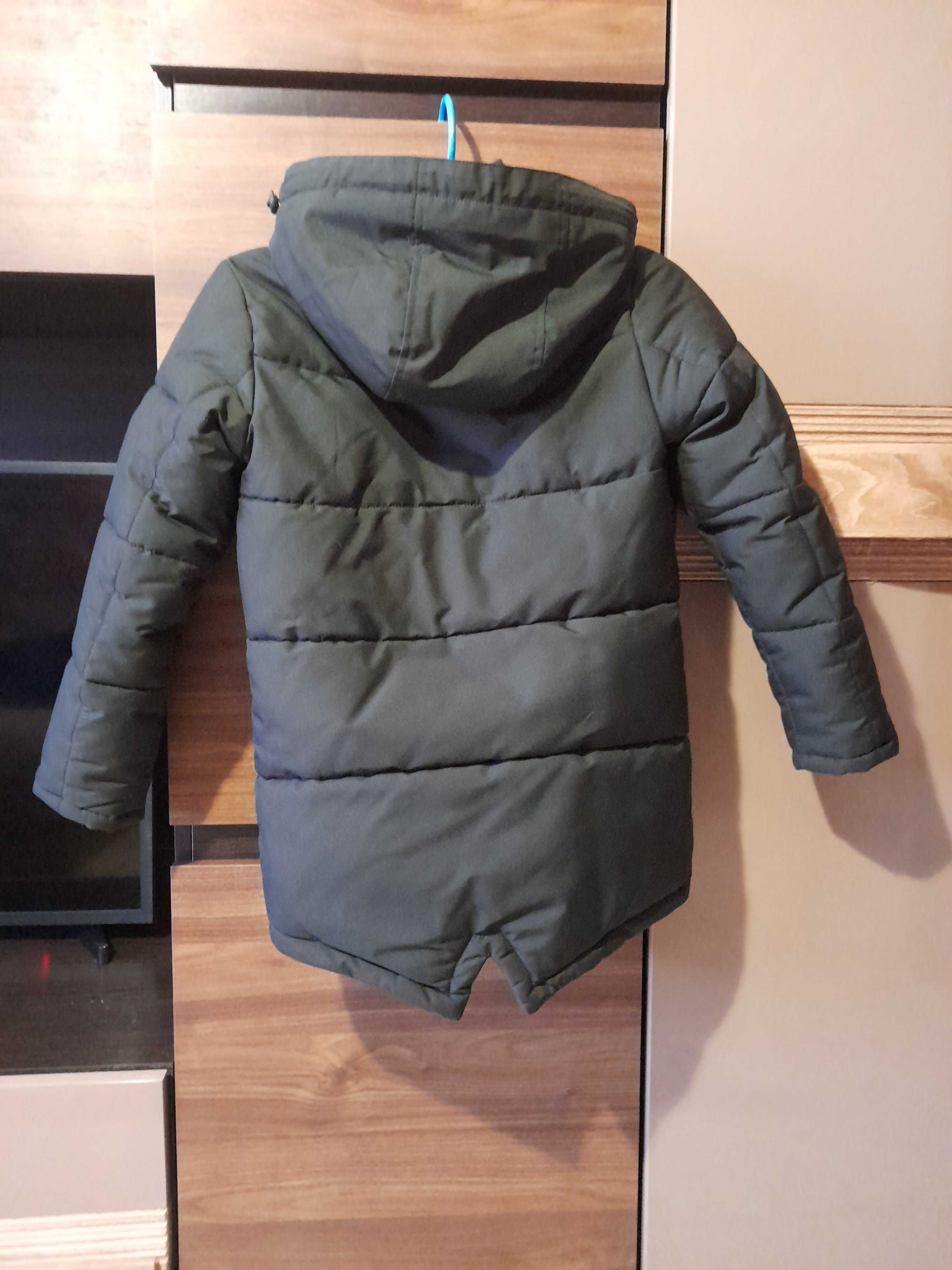 Зимова курточка для хлопчика