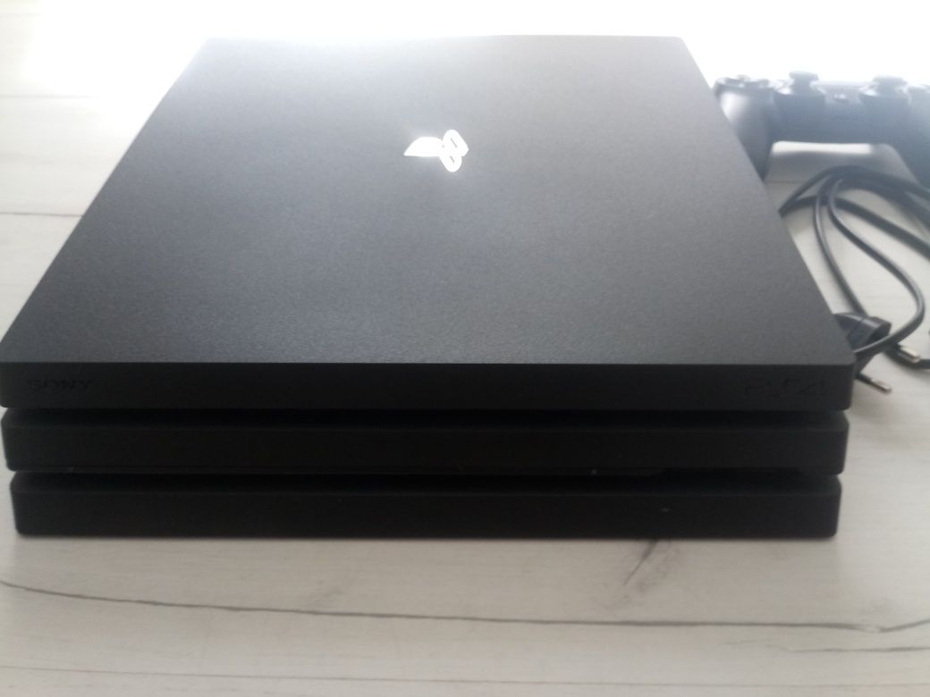 Konsola Sony PlayStation 4 Pro 1TB