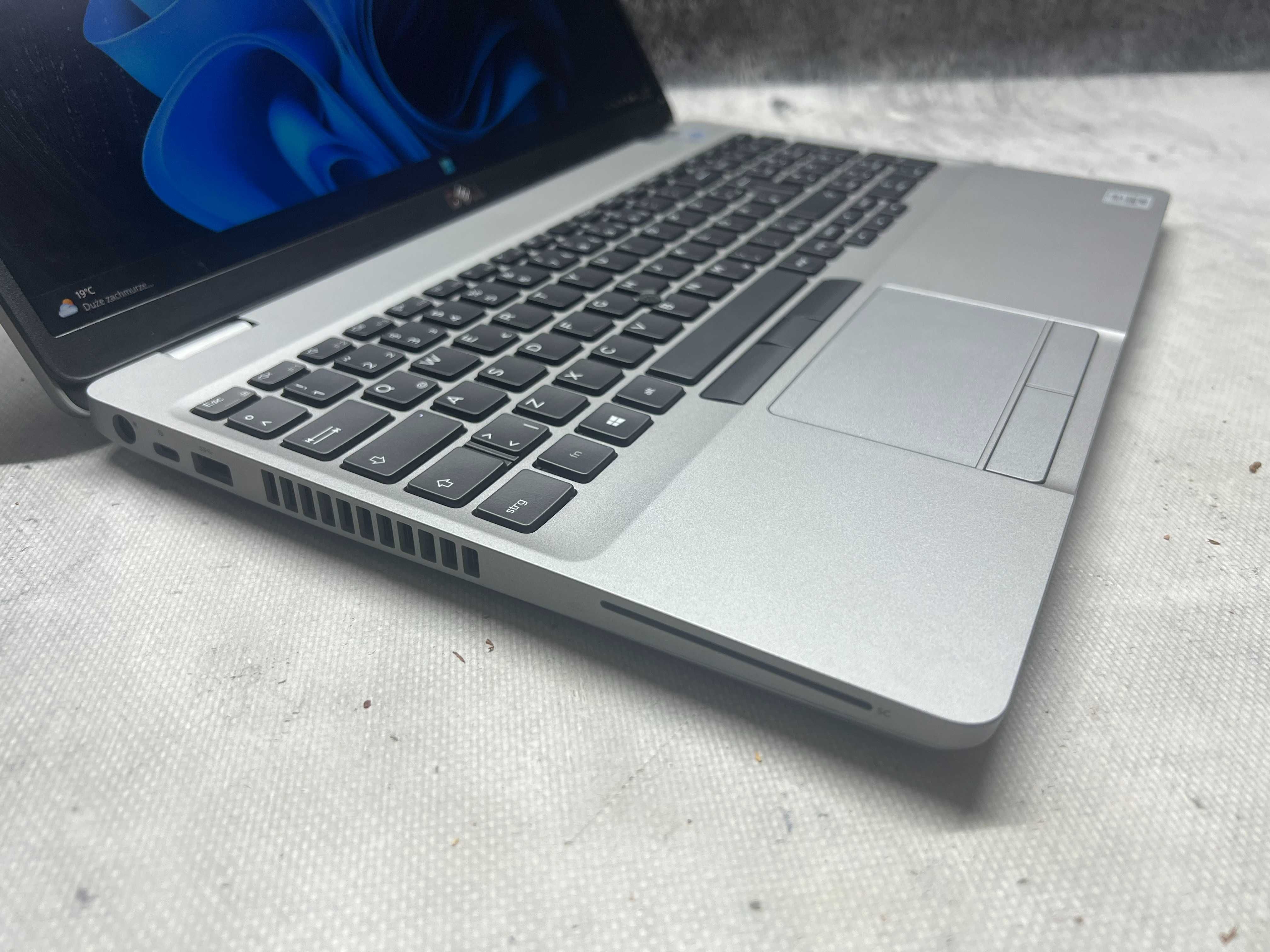 Dell Latitude 5510/ INTEL i5-10310U/ 16GB DDR4/ 512 SSD/ 15.6 FHD/ W11