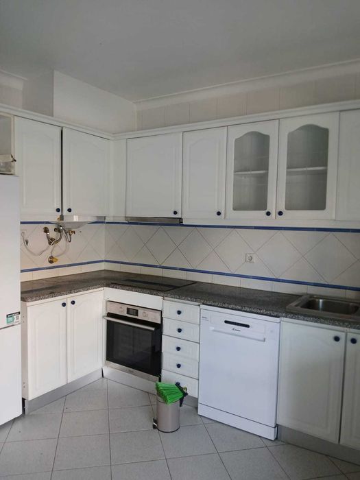 Arrenda-se Apartamento T3 em Condeixa