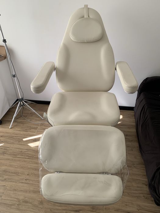 Elektryczny fotel kosmetyczny MODENA BD-8194
