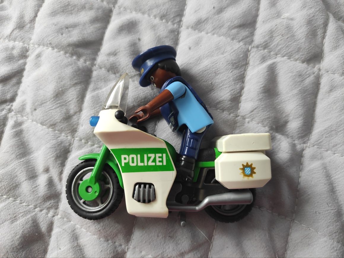 Playmobil motor policyjny i figurka policjanta