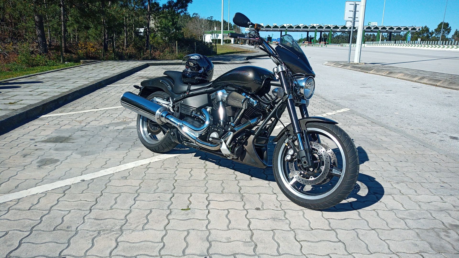 Yamaha XV Road Star Warrior 1700