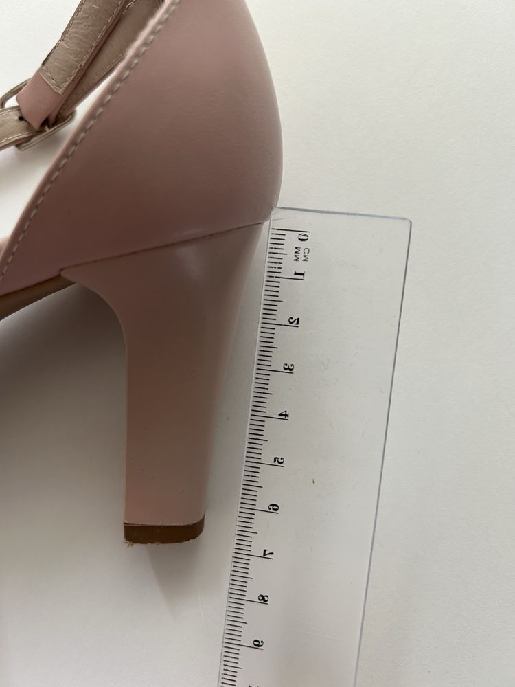 Buty na obcasie czółenka pudrowy róż kotyl