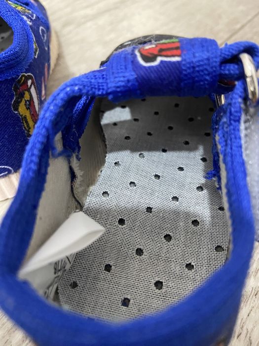 Дитячі домашні тапочки для садочка