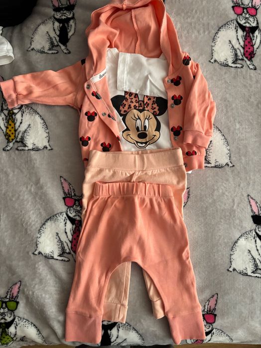 Продам пакетом одяг для дівчинки