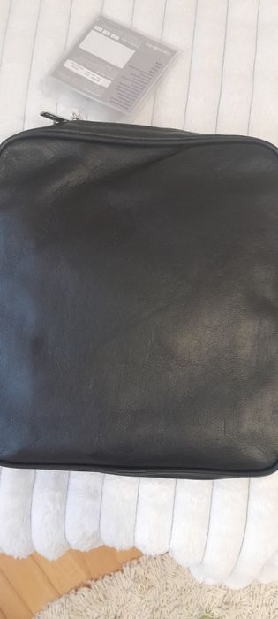 Продається чоловіча шкіряна сумка Samsonite