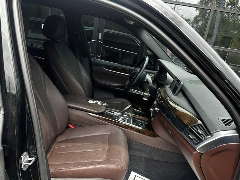 BMW X5 xDrive35D      2017