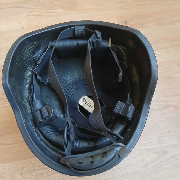 Hełm wojskowy nietypowy WOJSKO