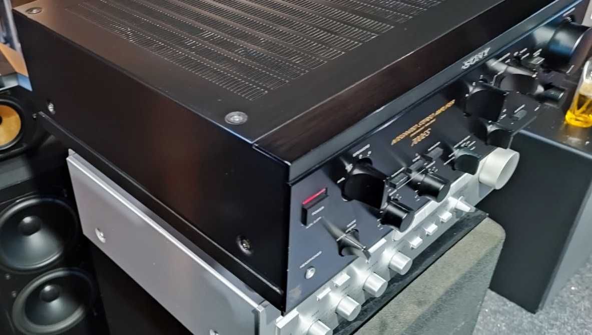 Sony TA-F700ES підсилювач інтегрований + Wi-Fi streamer