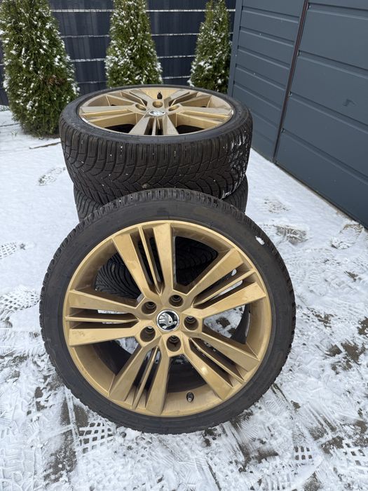 Alufelgi 225/40/18 Skoda Rs Volkswagen Touran Passat 5x112