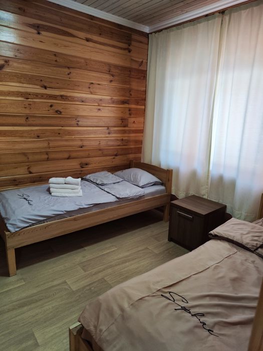 Свій будинок в Буковелі Яблуниця для життя та пасивного доходу