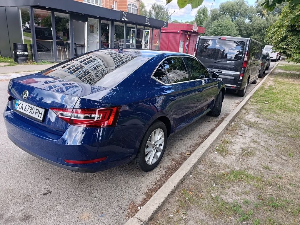Skoda superb 2016 від власника