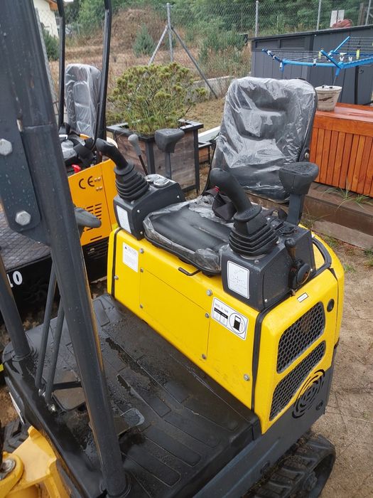 Minikoparka ME11 1050kg