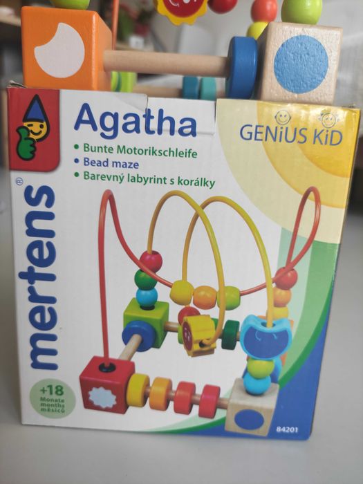 Edukacyjna drewniana zabawka dla dzieci kostka Bino Agatha