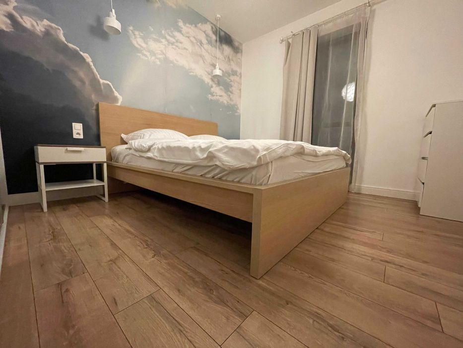 Łóżko Ikea 160x200 kompletne z materacem sprężynowym kieszonkowym